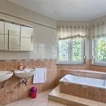 Villa Ajda